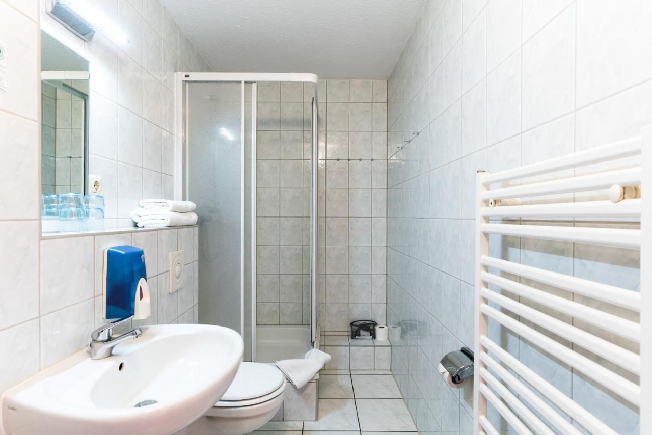 Hotel Am Brauhaus Варен Екстер'єр фото