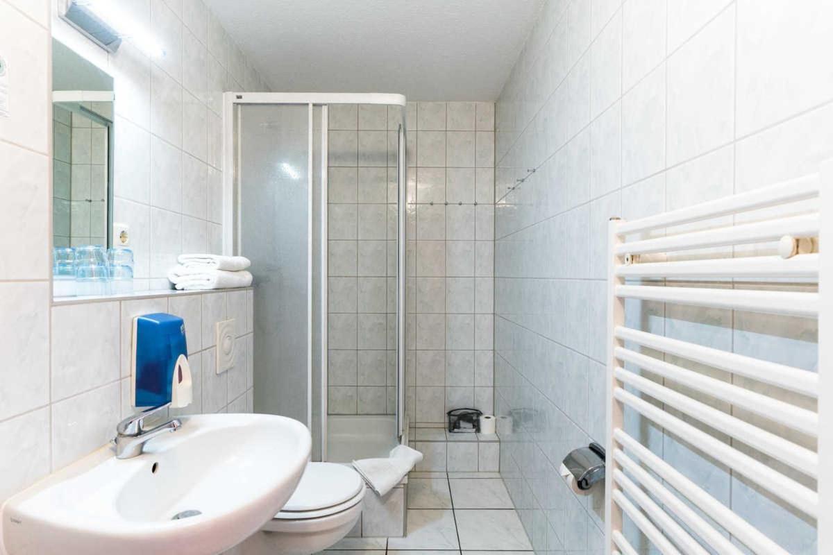 Hotel Am Brauhaus Варен Екстер'єр фото