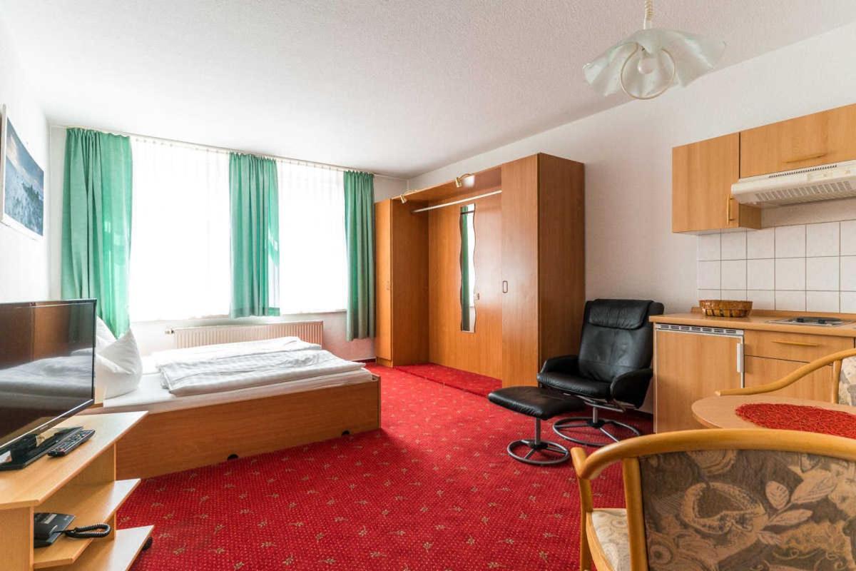 Hotel Am Brauhaus Варен Екстер'єр фото