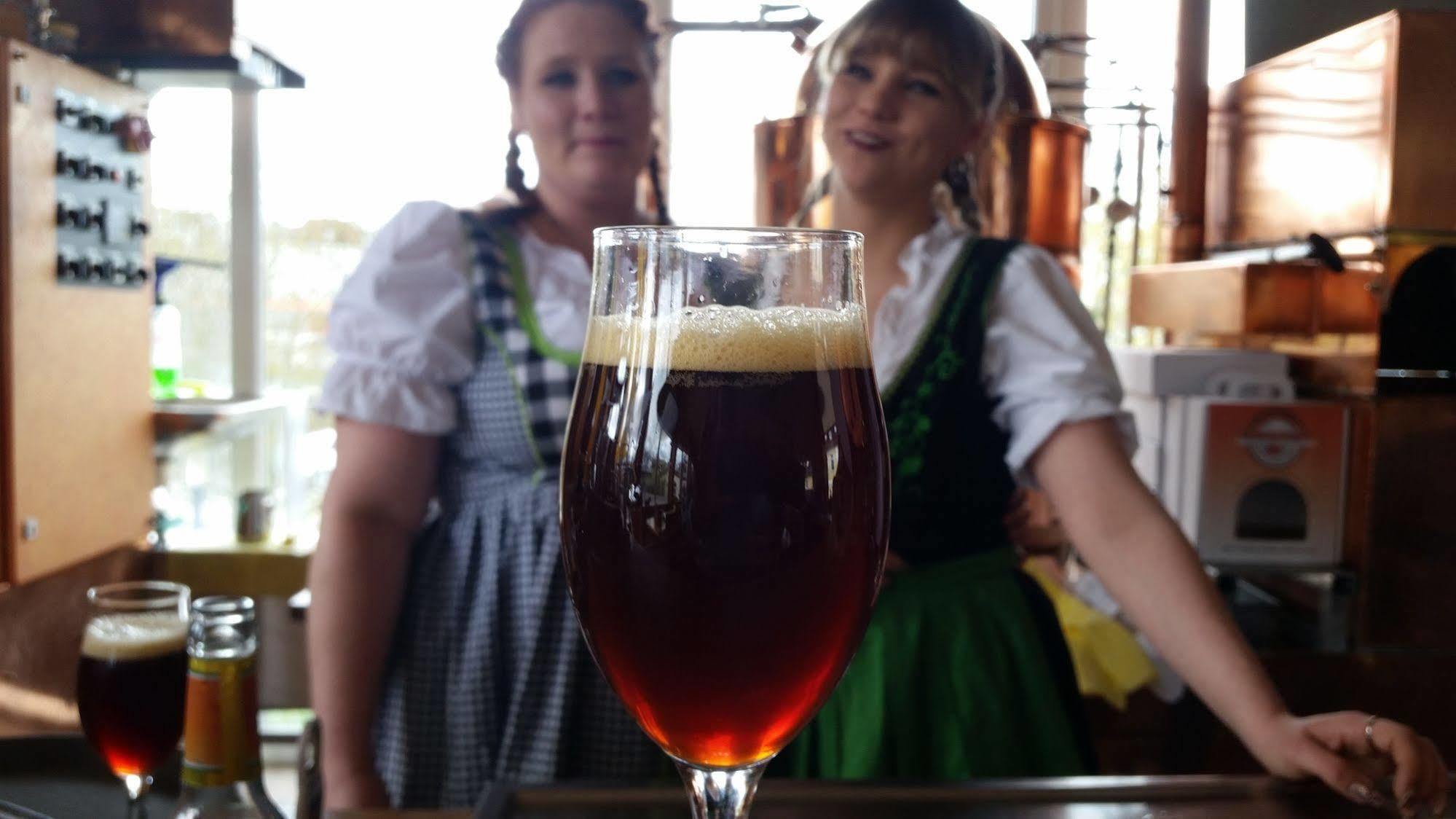 Hotel Am Brauhaus Варен Екстер'єр фото